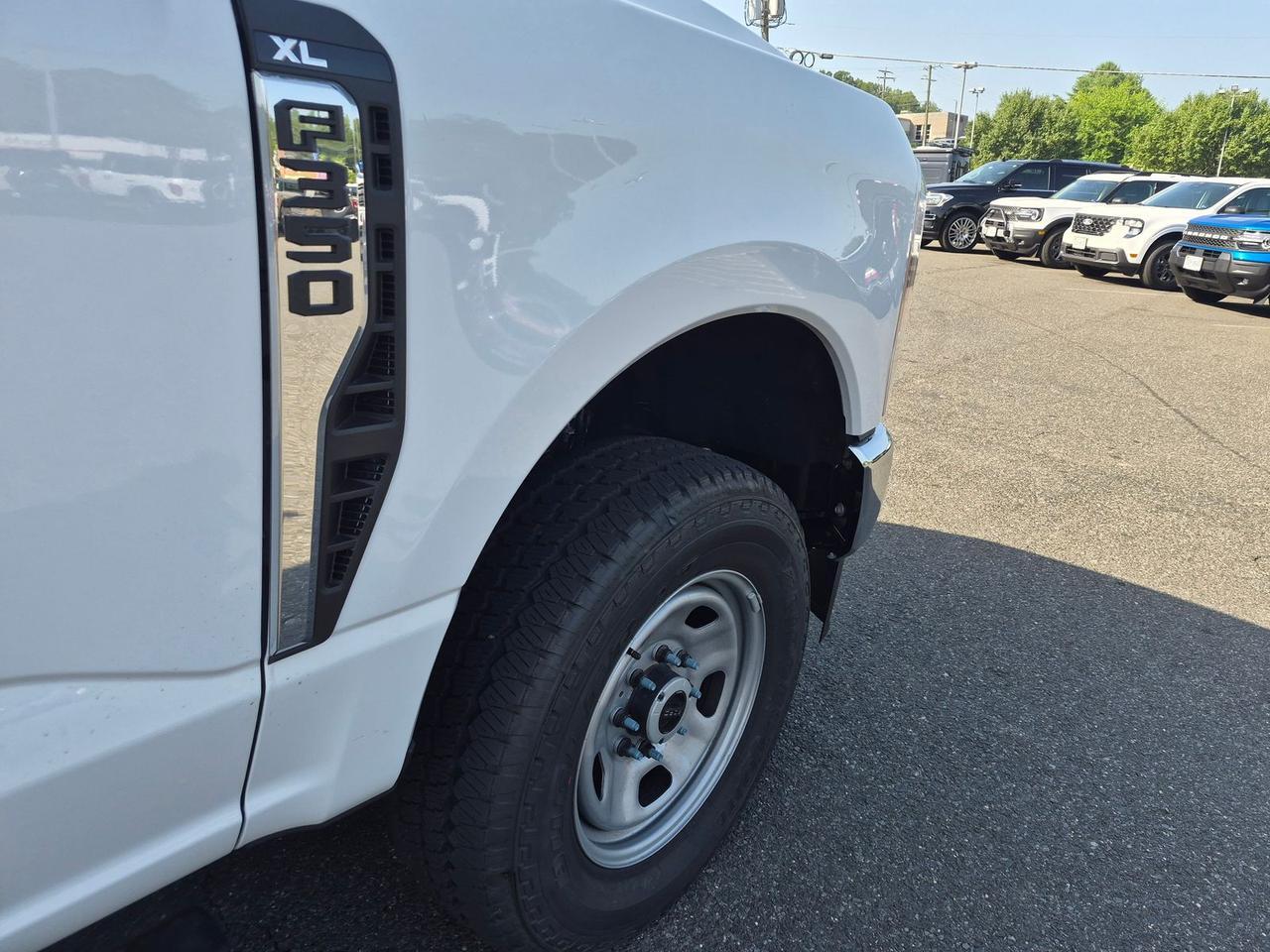 2026 Ford F-350SD XL SERVICE BODY Warrenton VA