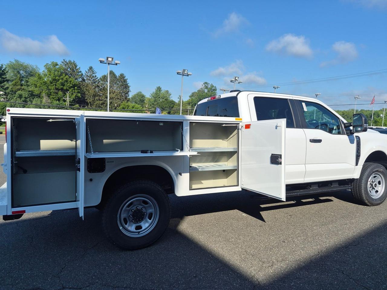 2026 Ford F-350SD XL SERVICE BODY Warrenton VA