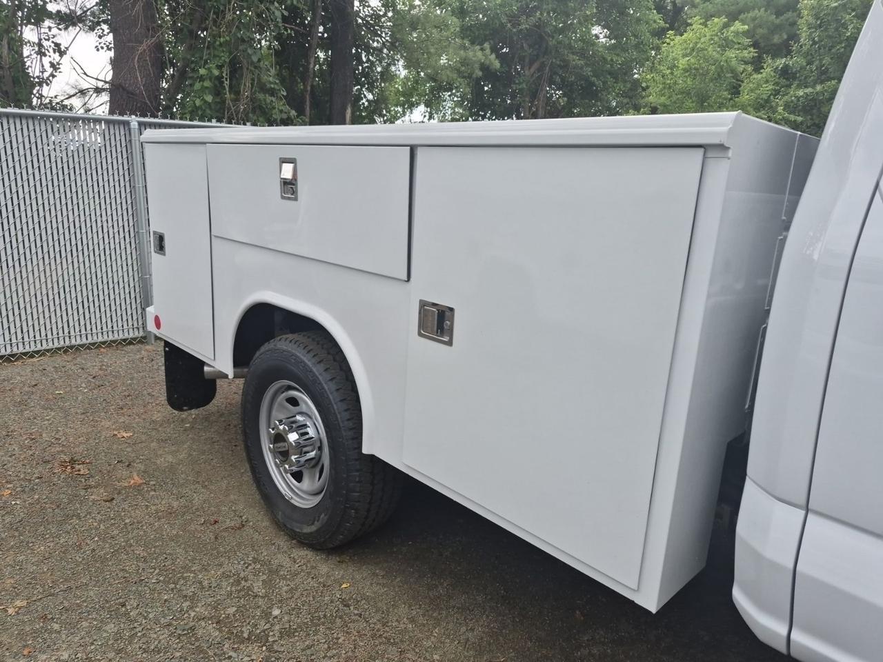 2026 Ford F-350SD XL SERVICE BODY Warrenton VA