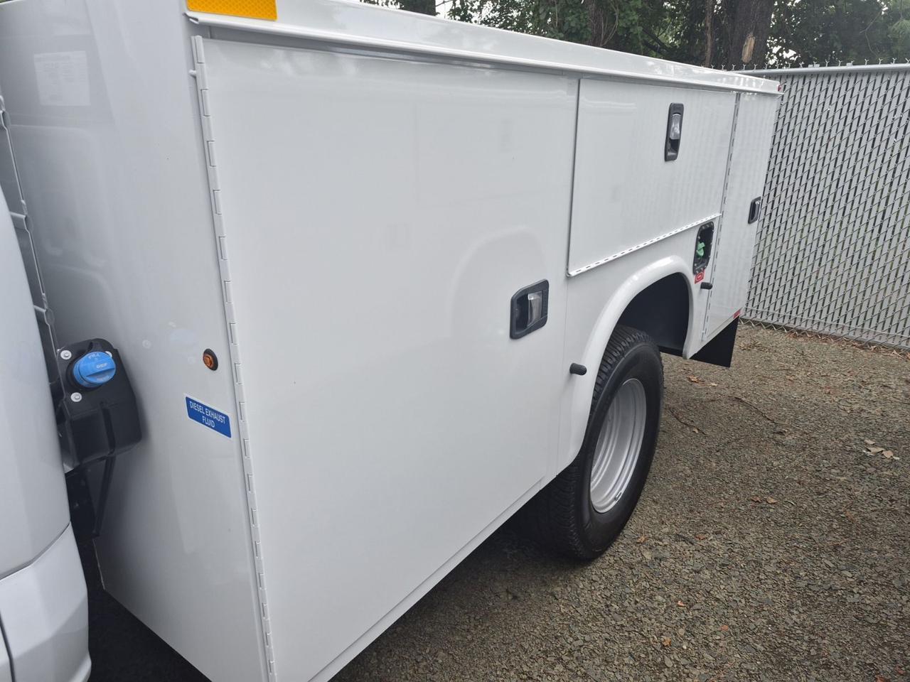 2026 Ford F-350SD XL SERVICE BODY Warrenton VA
