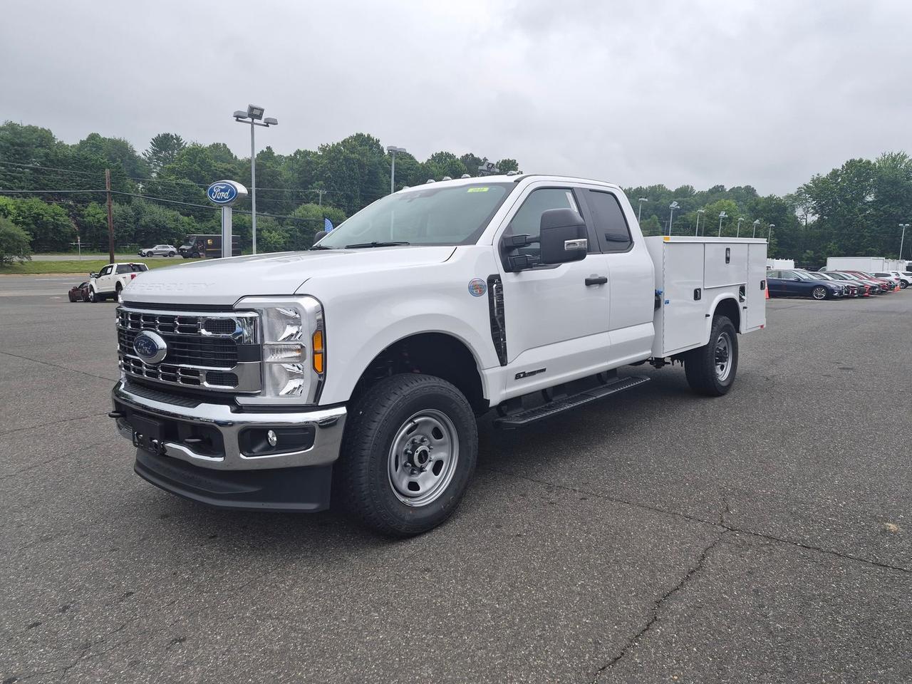 2026 Ford F-350SD XL SERVICE BODY Warrenton VA