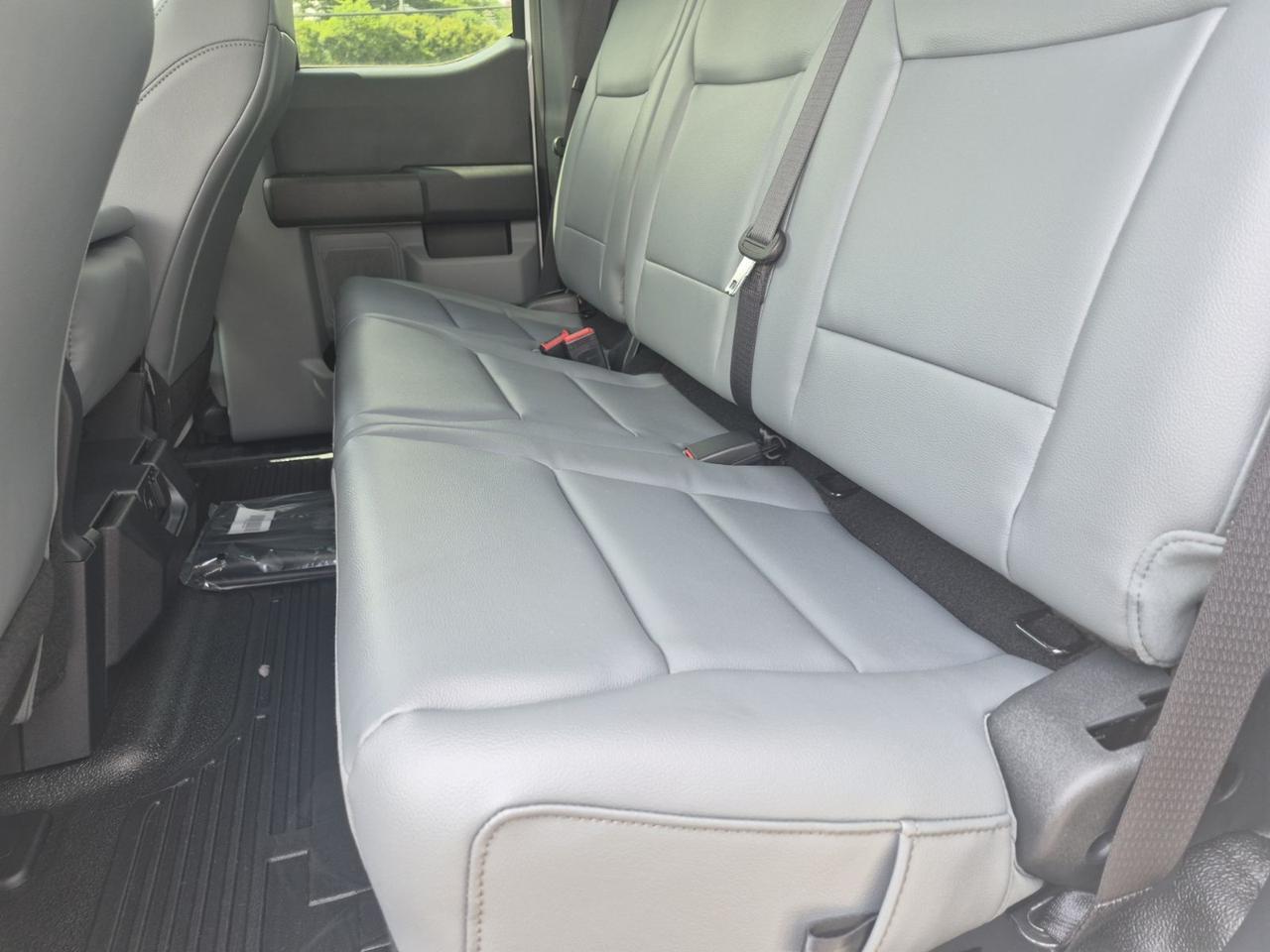 2026 Ford F-350SD XL SERVICE BODY Warrenton VA