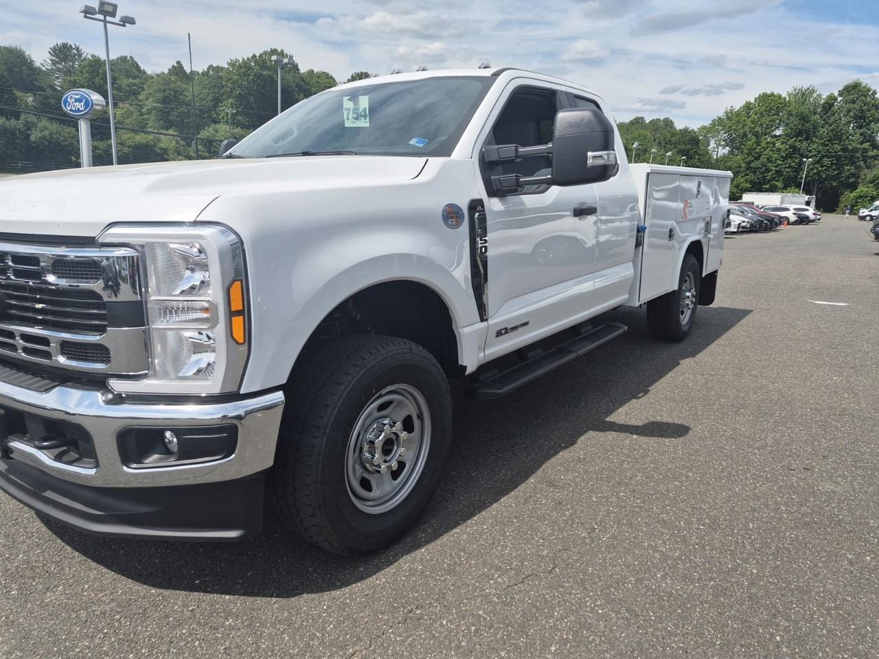 2026 Ford F-350SD XL SERVICE BODY Warrenton VA