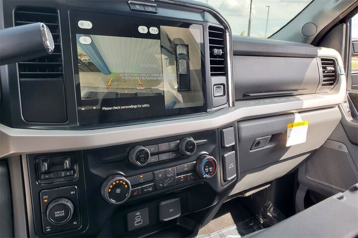 2026 Ford F-350SD XLT TX 2026 Ford F-350SD XLT TX