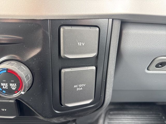 2026 Ford F-350SD XLT Random Lake WI