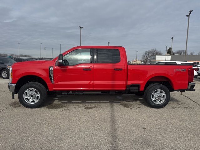 2026 Ford F-350SD XLT Random Lake WI