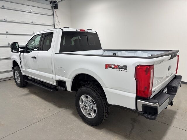 2026 Ford F-350SD XLT Pine River MN