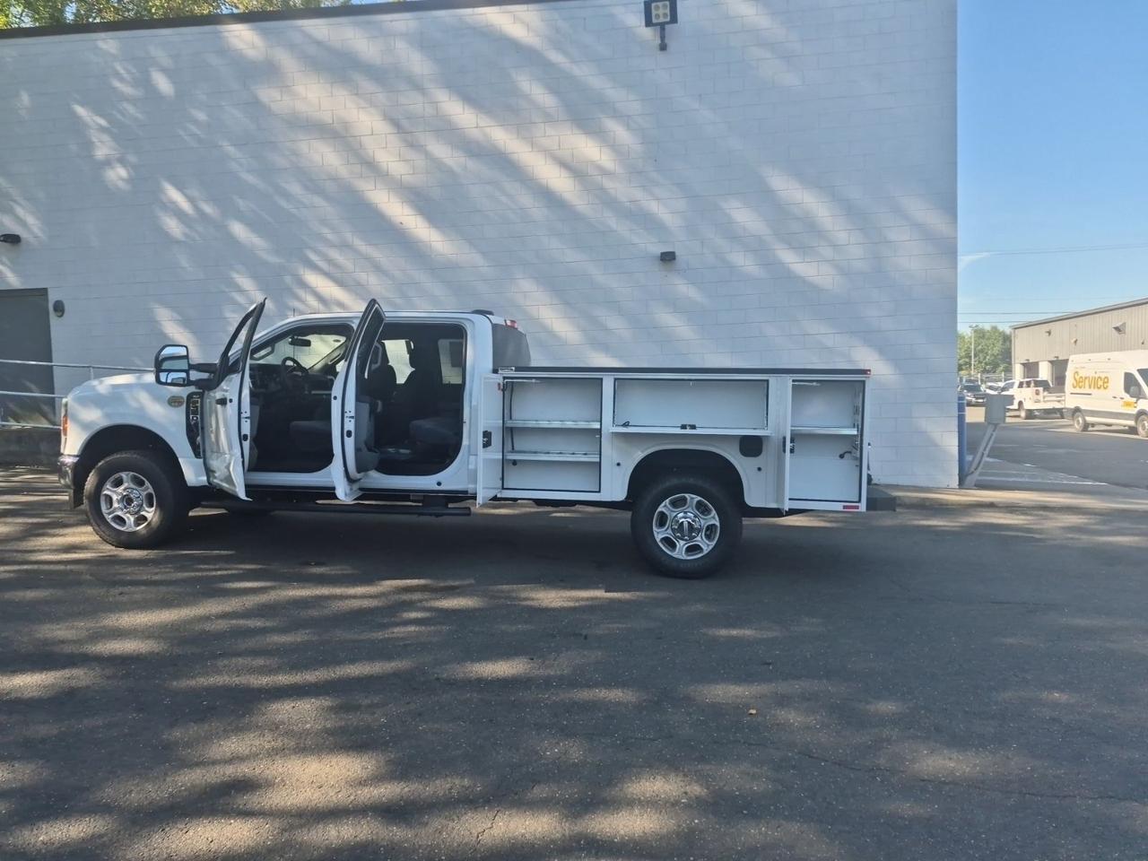 2026 Ford F-350SD XLT SERVICE BODY Warrenton VA
