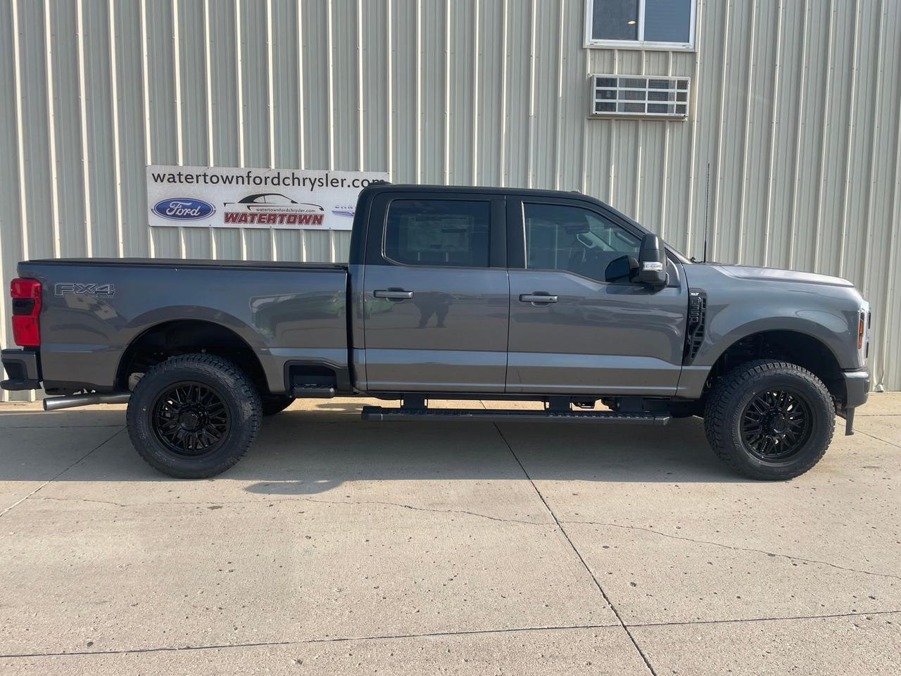 2026 Ford F-350SD XLT