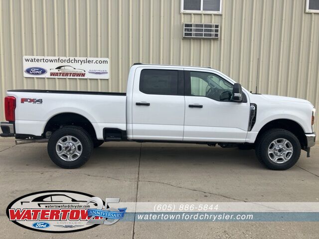 2026 Ford F-350SD XLT