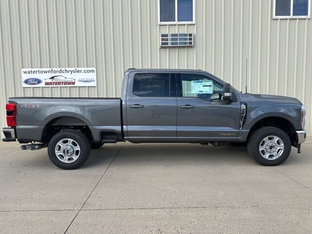 2026 Ford F-350SD XLT Watertown SD