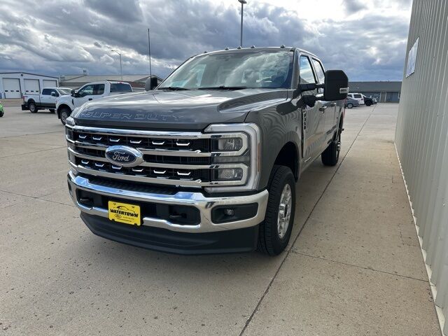 2026 Ford F-350SD XLT Watertown SD