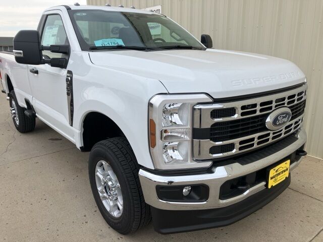 2026 Ford F-350SD XLT Watertown SD