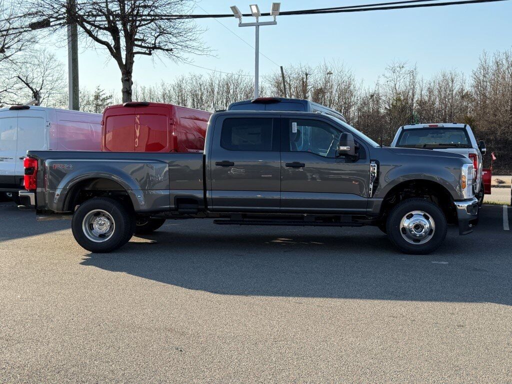 2026 Ford F-350SD XLT Springfield VA