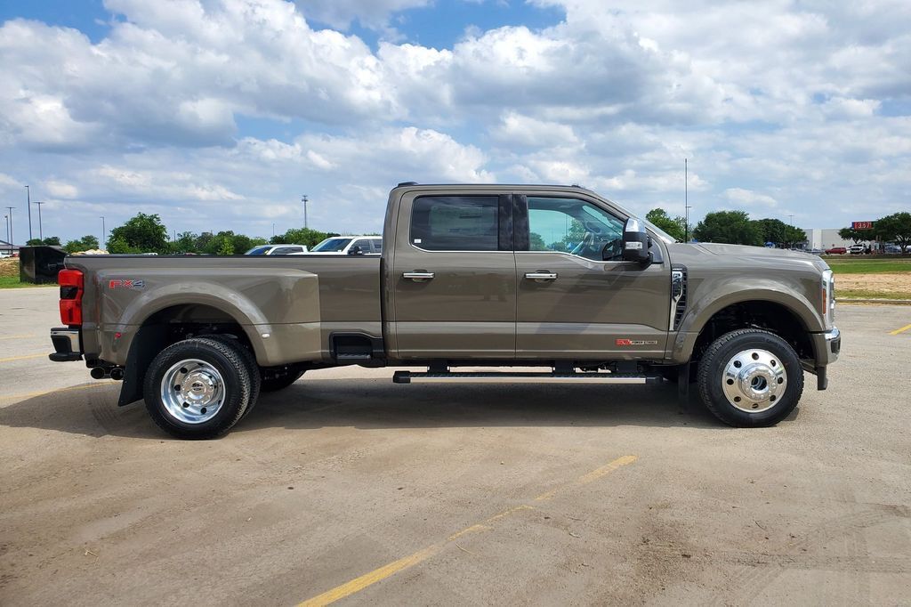 2026 Ford F-450SD Hondo TX