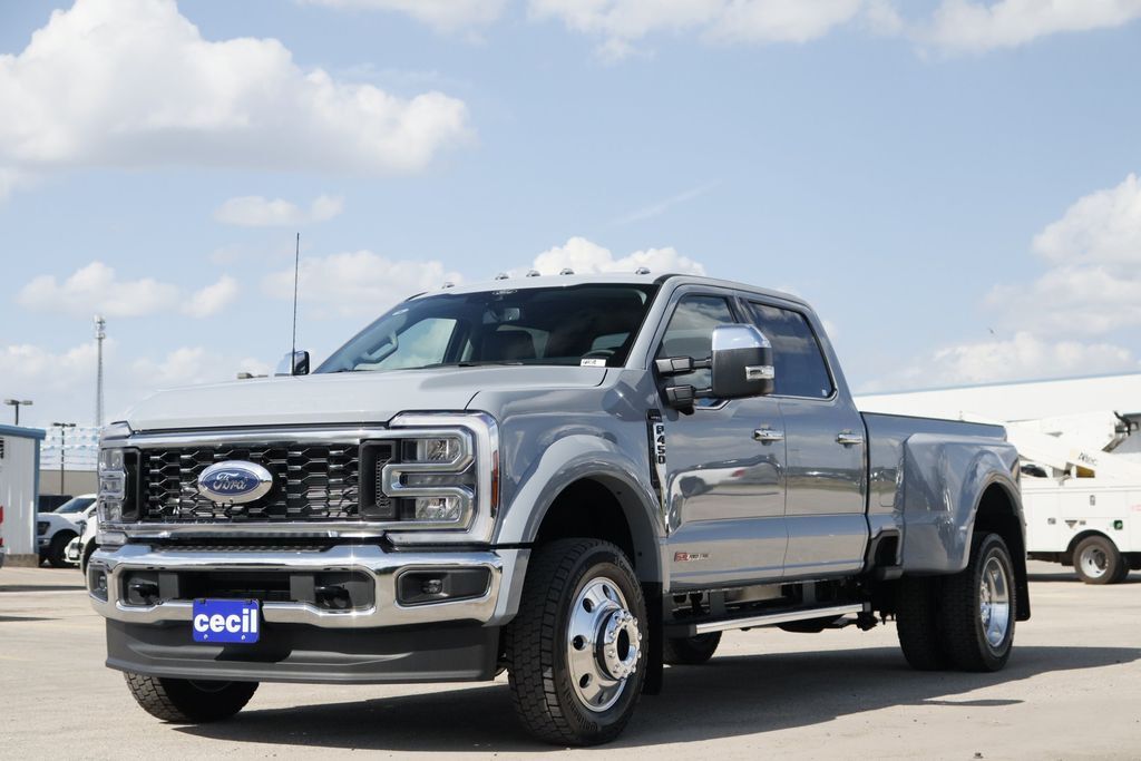 2026 Ford F-450SD Lariat Hondo TX