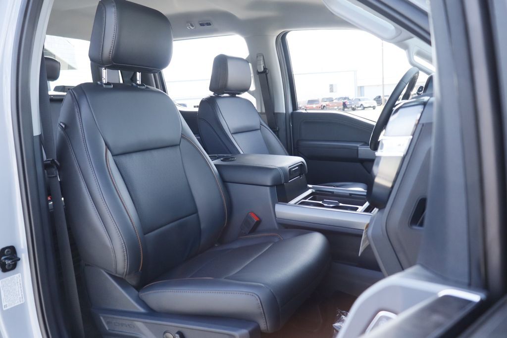 2026 Ford F-450SD Lariat Hondo TX