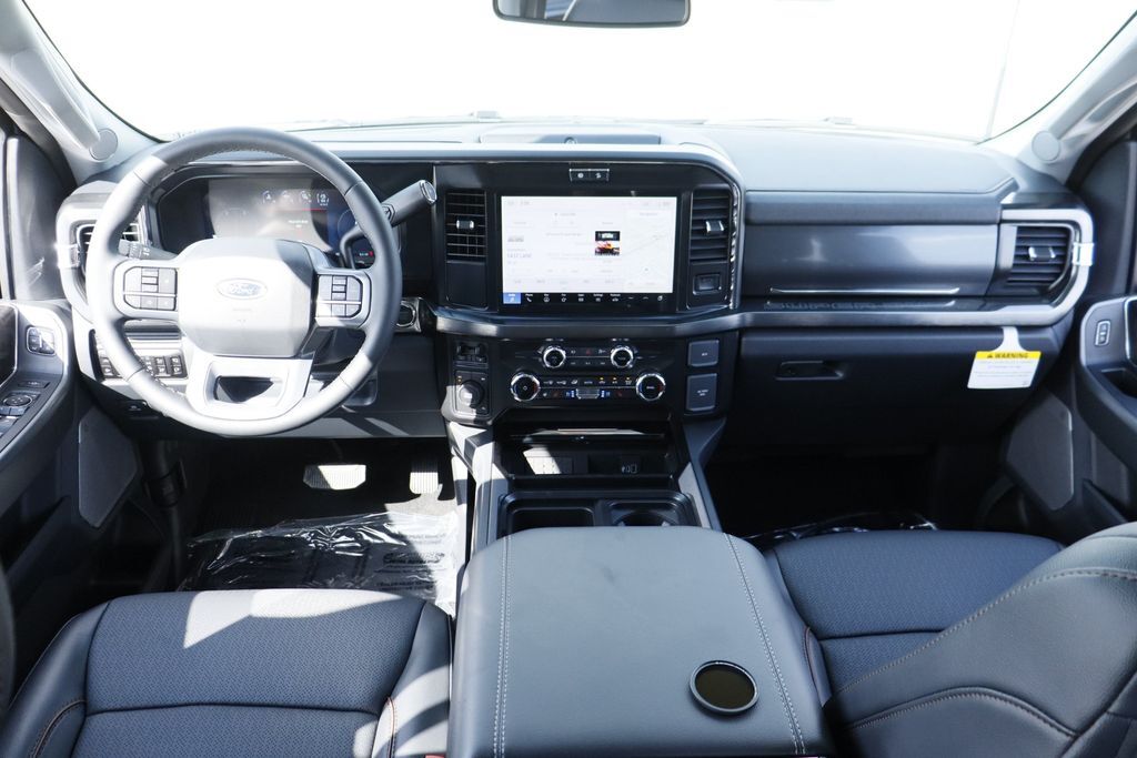 2026 Ford F-450SD Lariat Hondo TX