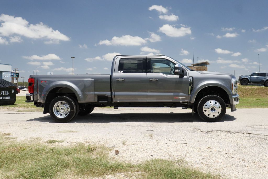 2026 Ford F-450SD Lariat Hondo TX