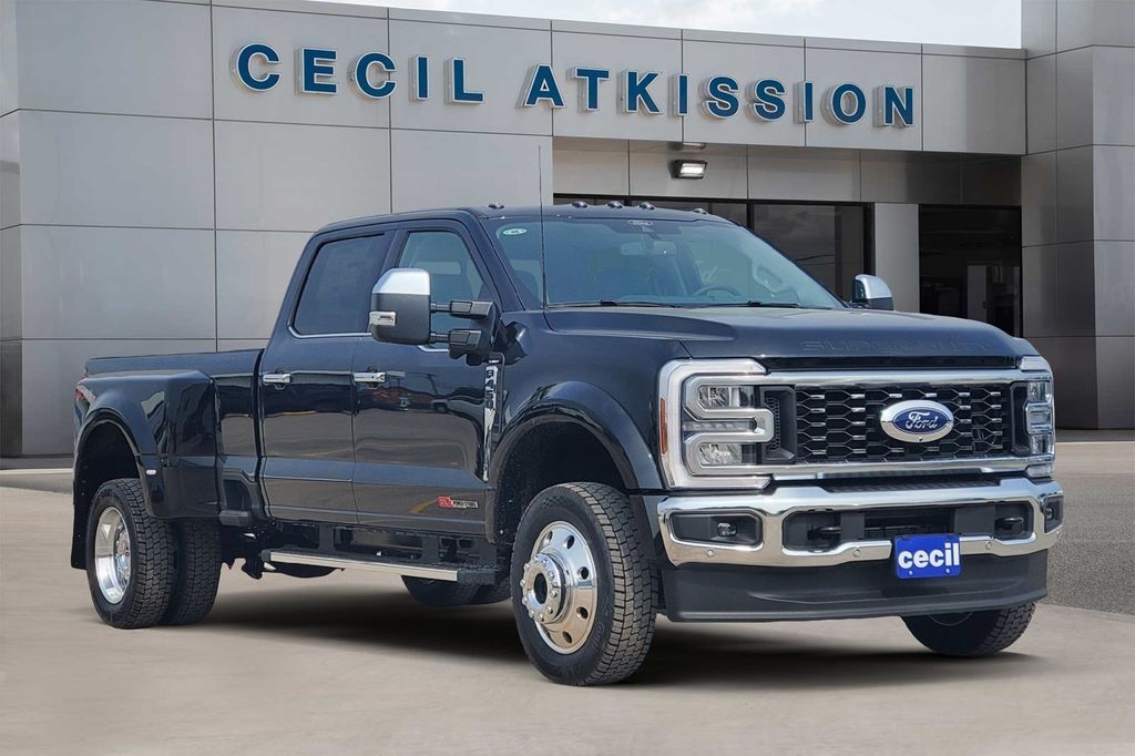 2026 Ford F-450SD Lariat