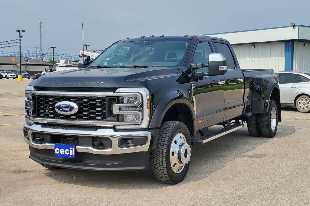 2026 Ford F-450SD Lariat