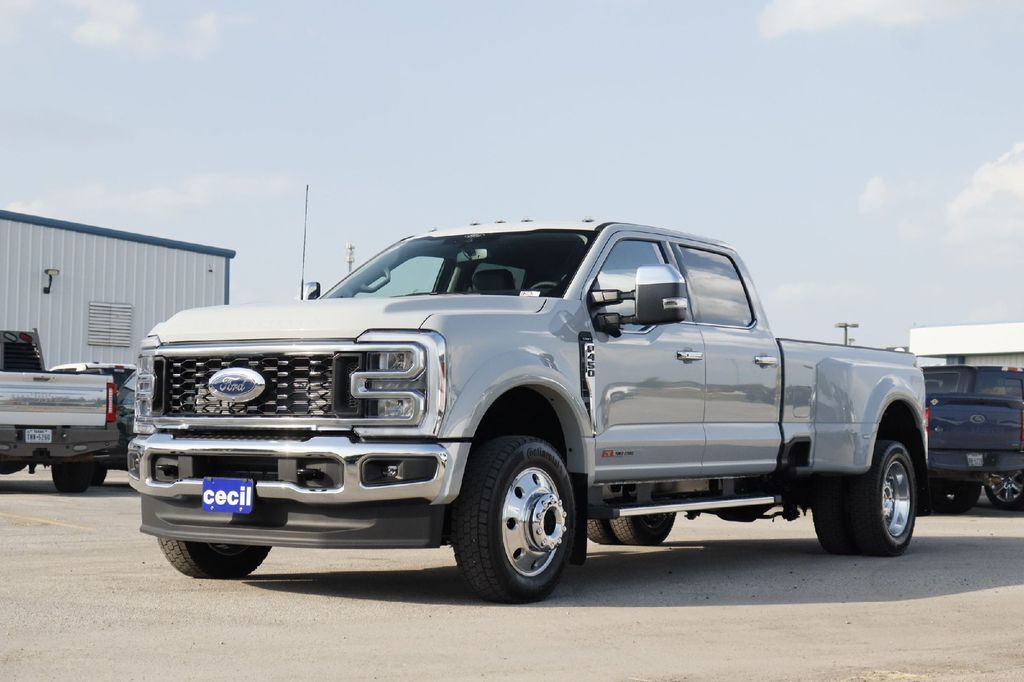 2026 Ford F-450SD Lariat