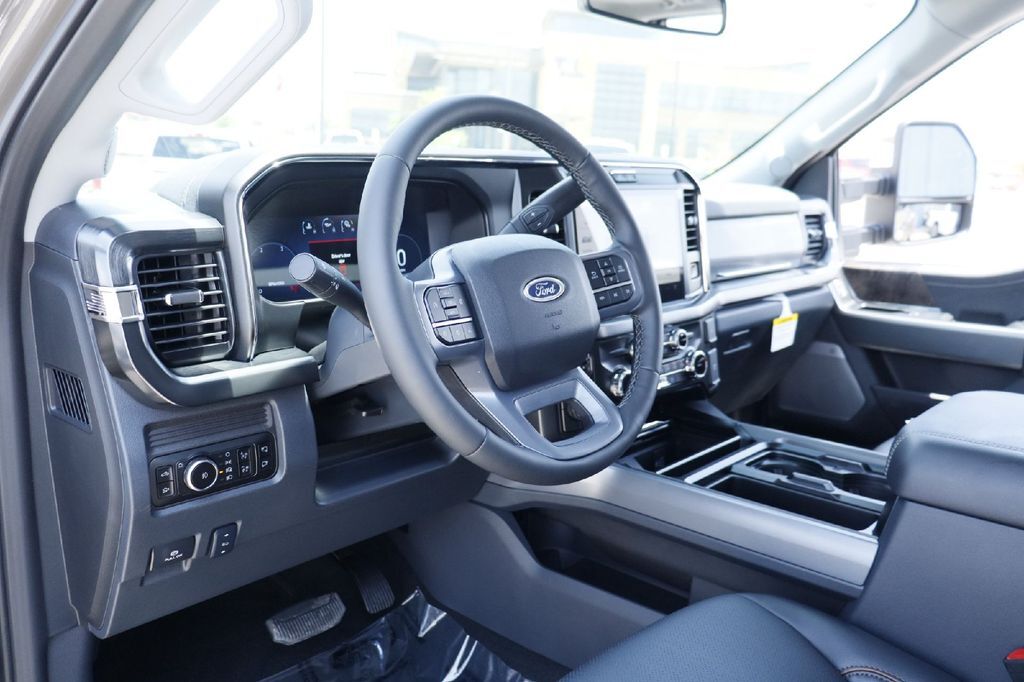 2026 Ford F-450SD Lariat