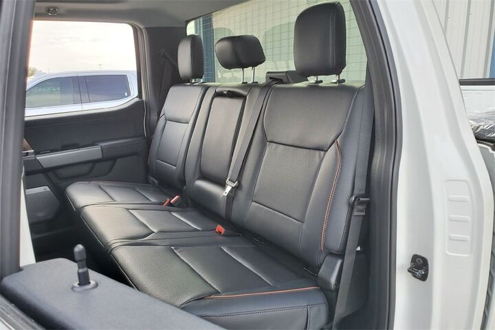 2026 Ford F-450SD Lariat TX 2026 Ford F-450SD Lariat TX