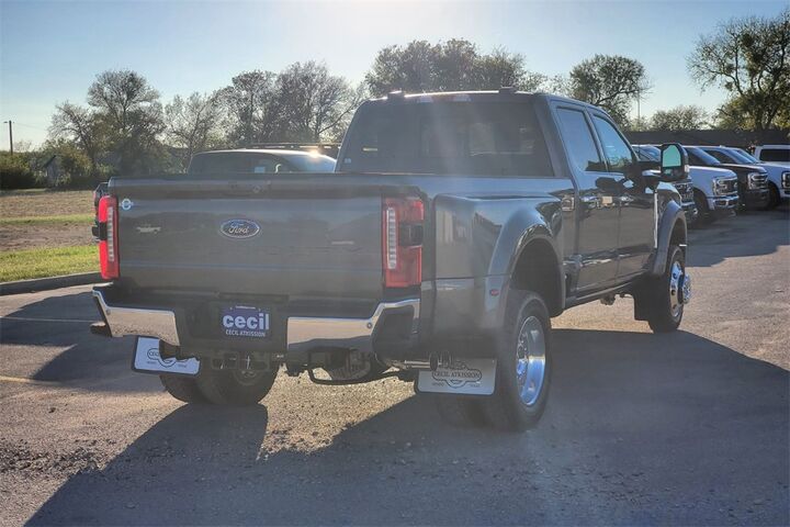 2026 Ford F-450SD Lariat TX 2026 Ford F-450SD Lariat TX