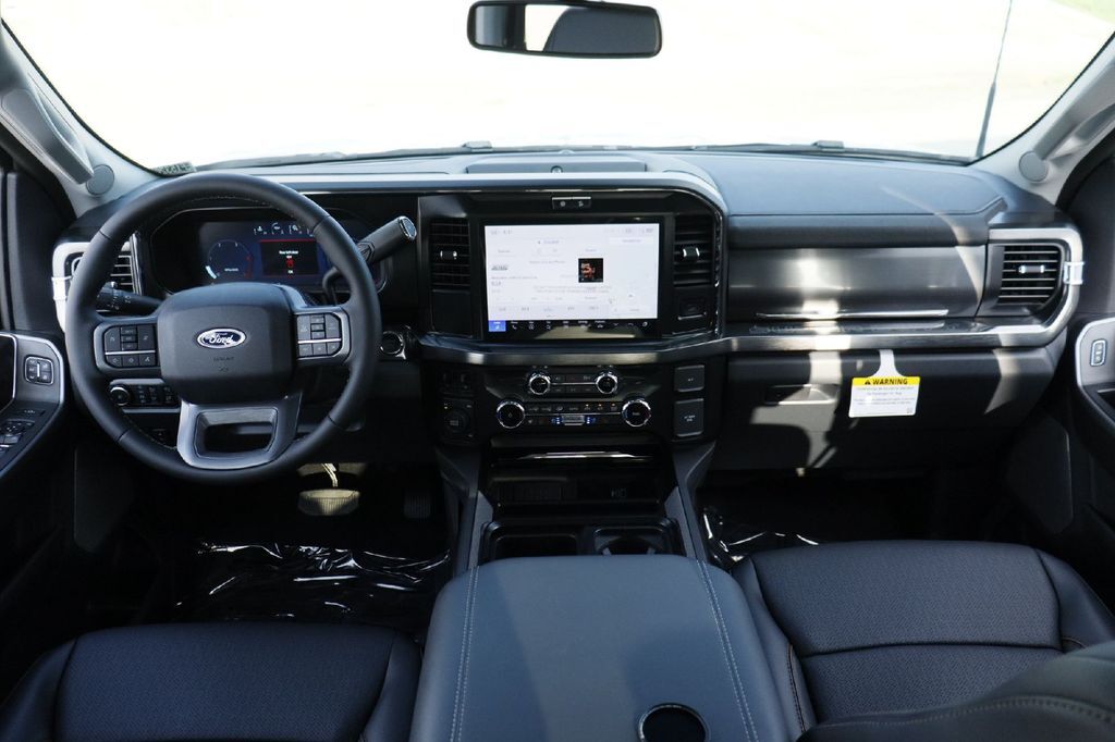 2026 Ford F-450SD Lariat Hondo TX