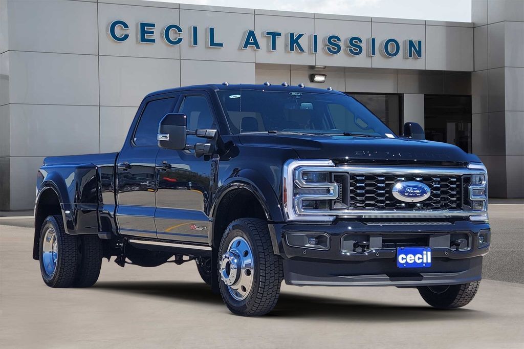 2026 Ford F-450SD Platinum