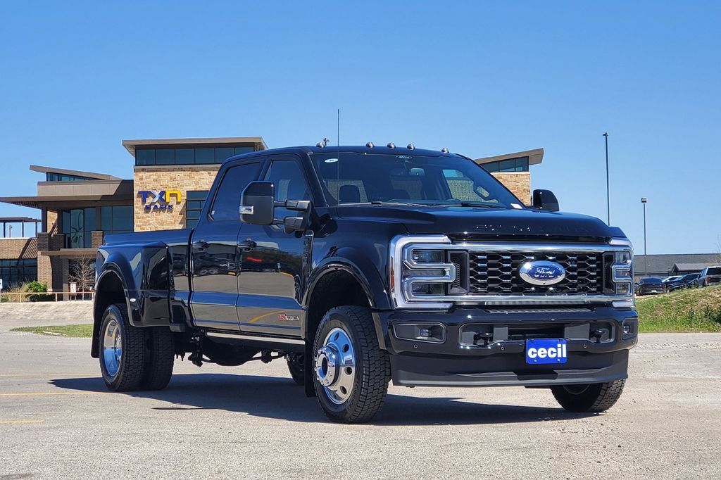 2026 Ford F-450SD Platinum