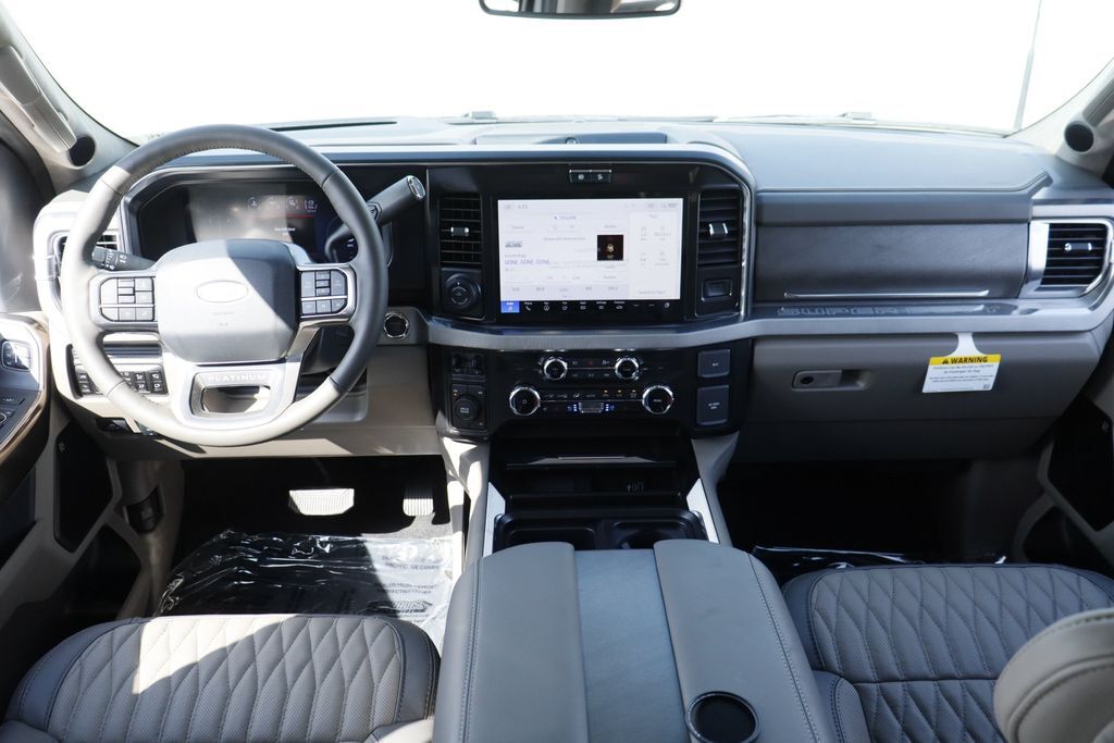 2026 Ford F-450SD Platinum Hondo TX