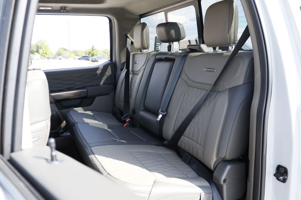 2026 Ford F-450SD Platinum Hondo TX