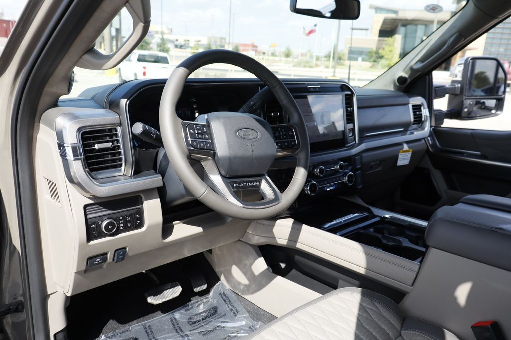2026 Ford F-450SD Platinum Hondo TX