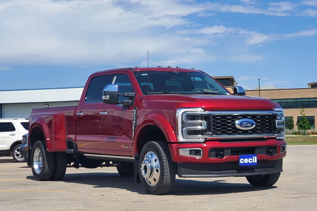 2026 Ford F-450SD Platinum