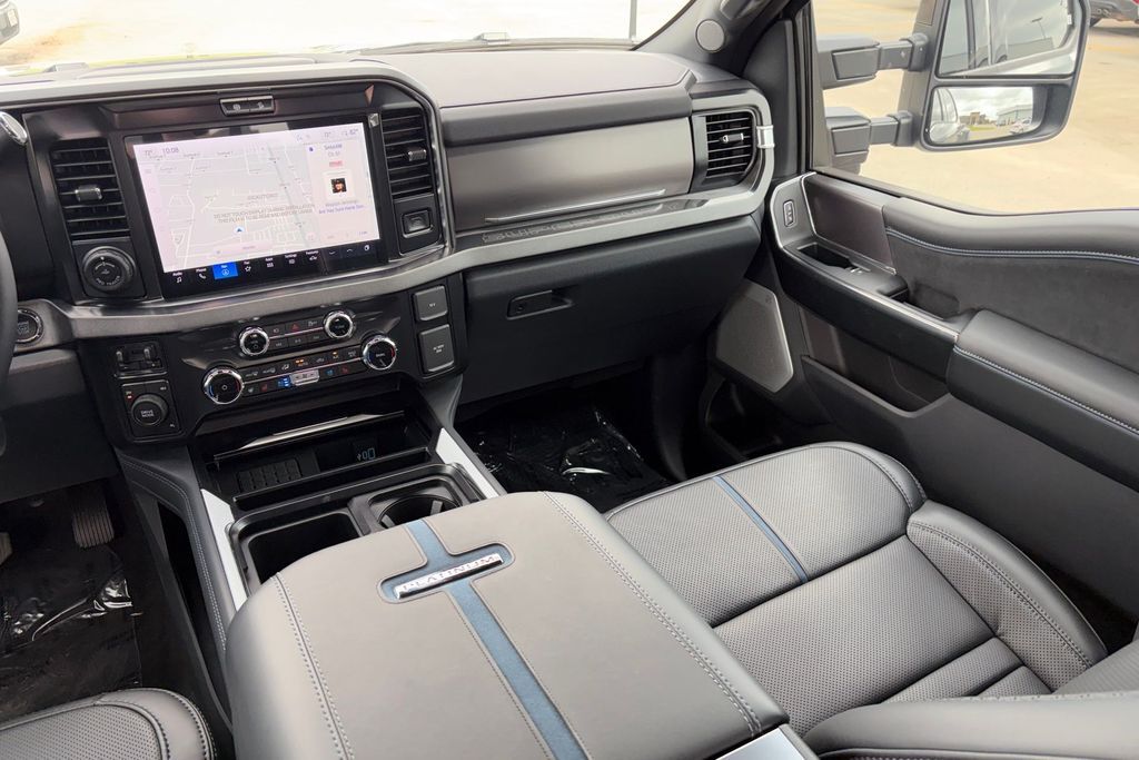 2026 Ford F-450SD Platinum Hondo TX
