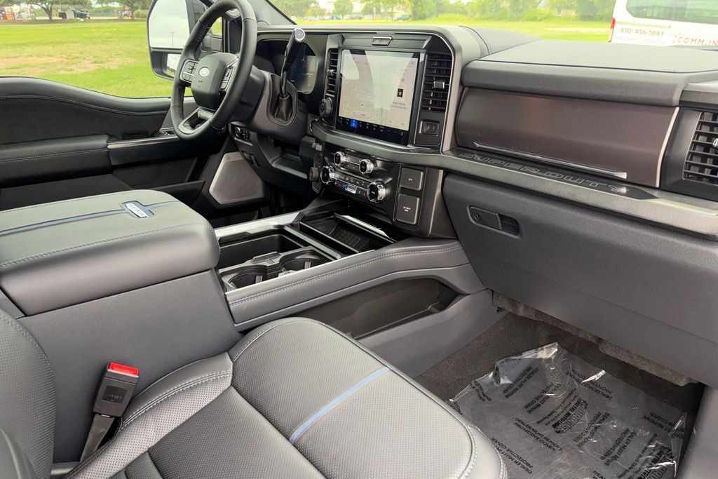 2026 Ford F-450SD Platinum Hondo TX