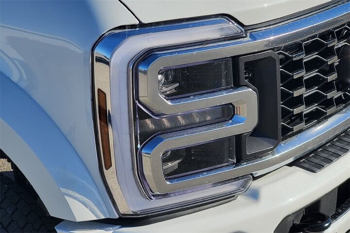 2026 Ford F-450SD Platinum TX 2026 Ford F-450SD Platinum TX