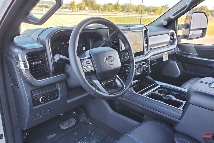 2026 Ford F-450SD Platinum TX 2026 Ford F-450SD Platinum TX