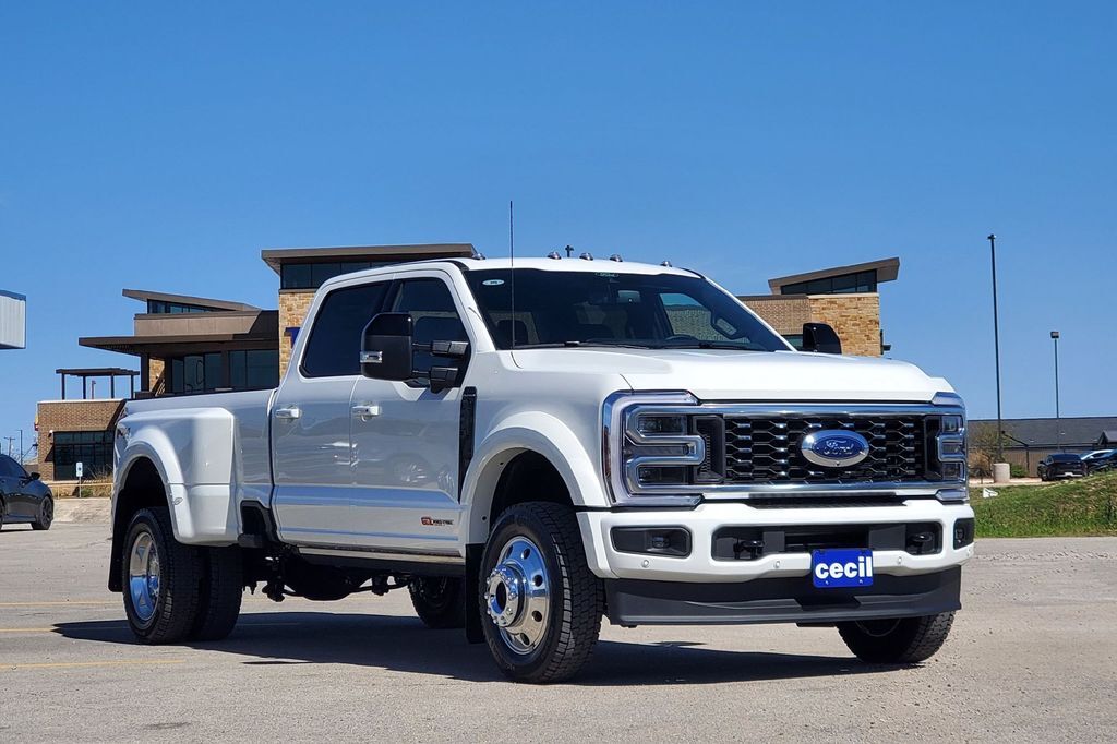 2026 Ford F-450SD Platinum