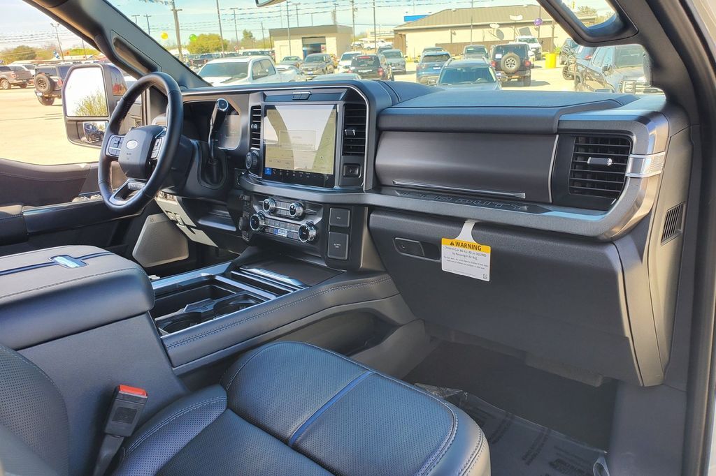 2026 Ford F-450SD Platinum Hondo TX