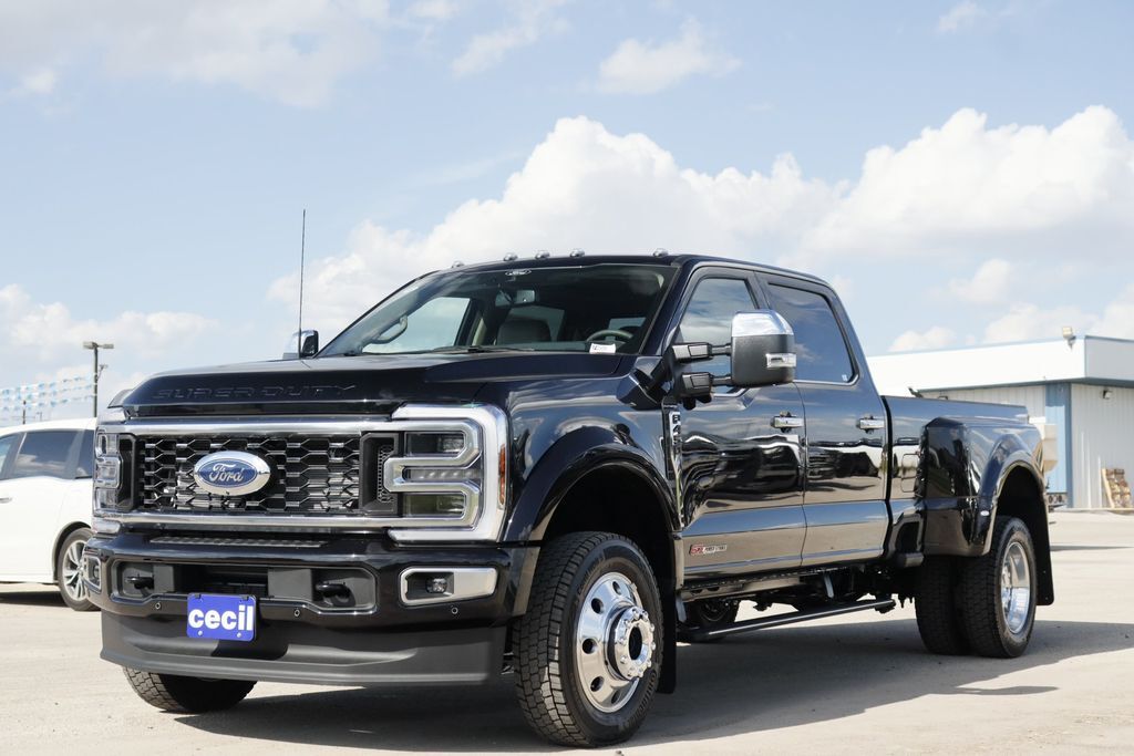 2026 Ford F-450SD Platinum Hondo TX