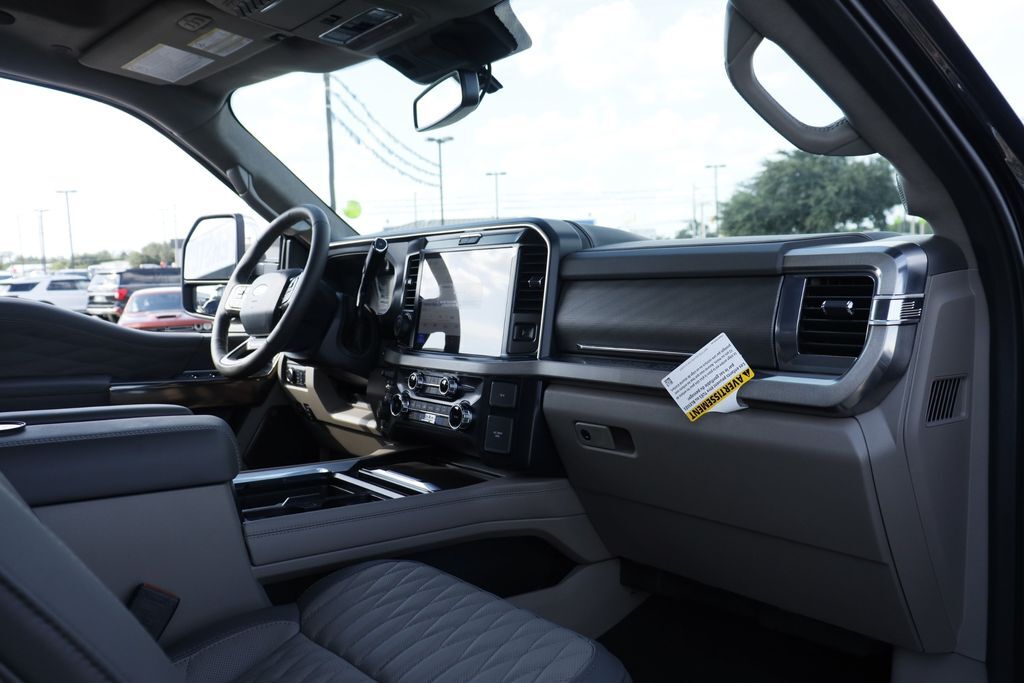 2026 Ford F-450SD Platinum Hondo TX