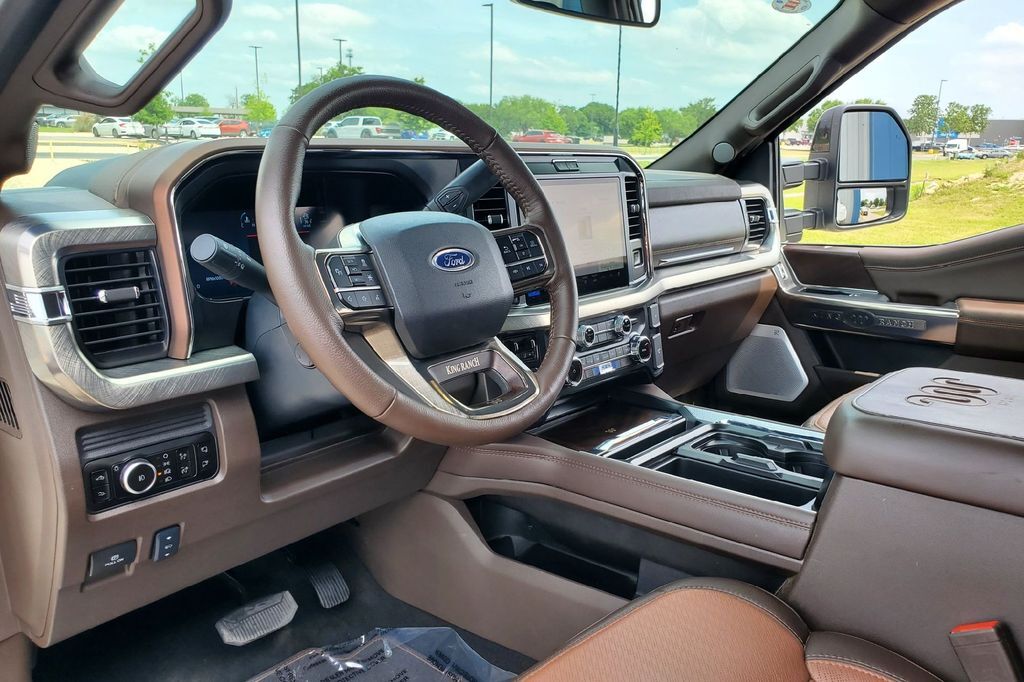 2026 Ford F-450SD Platinum