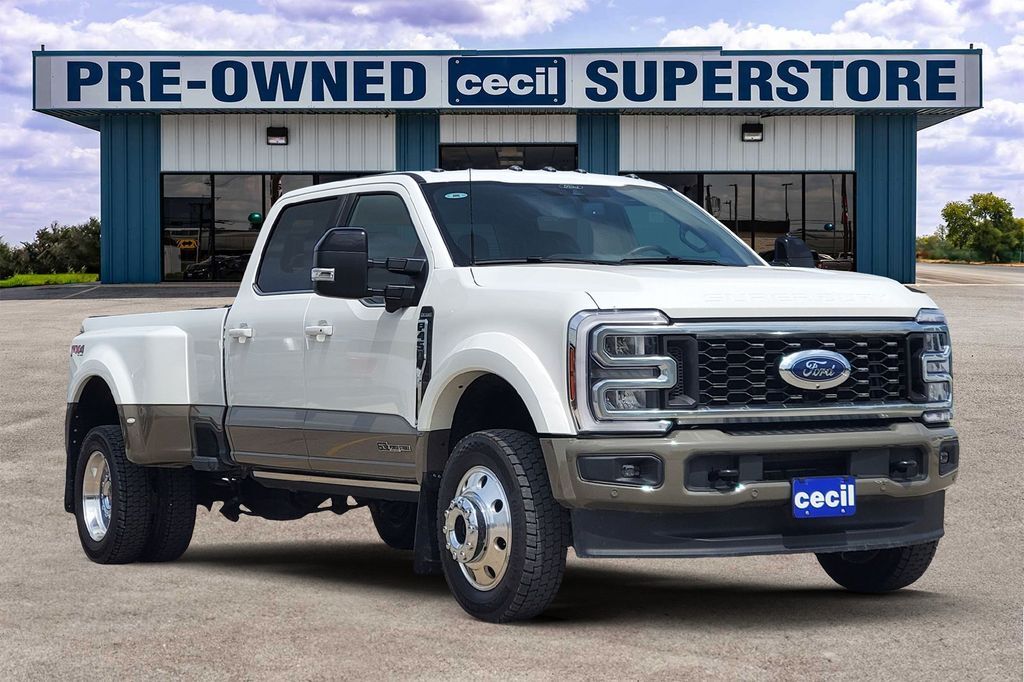 2026 Ford F-450SD Platinum