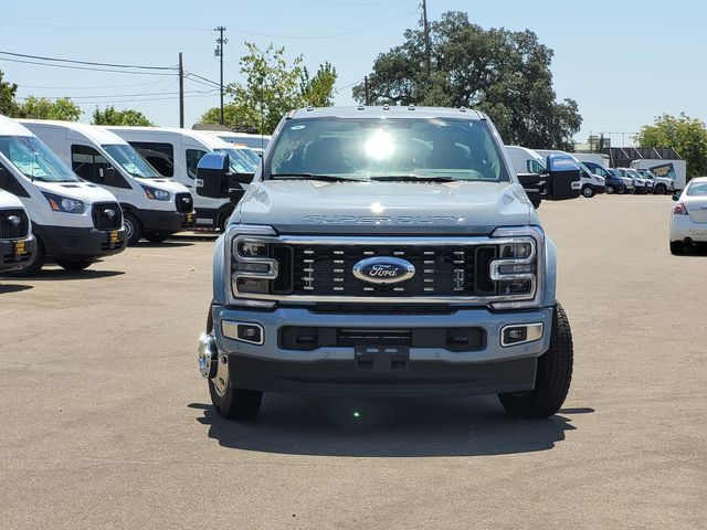 2026 Ford F-450SD Platinum