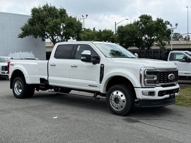 2026 Ford F-450SD Platinum
