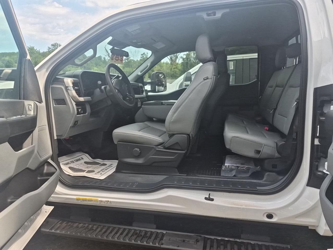 2026 Ford F-450SD XL SERVICE BODY Warrenton VA