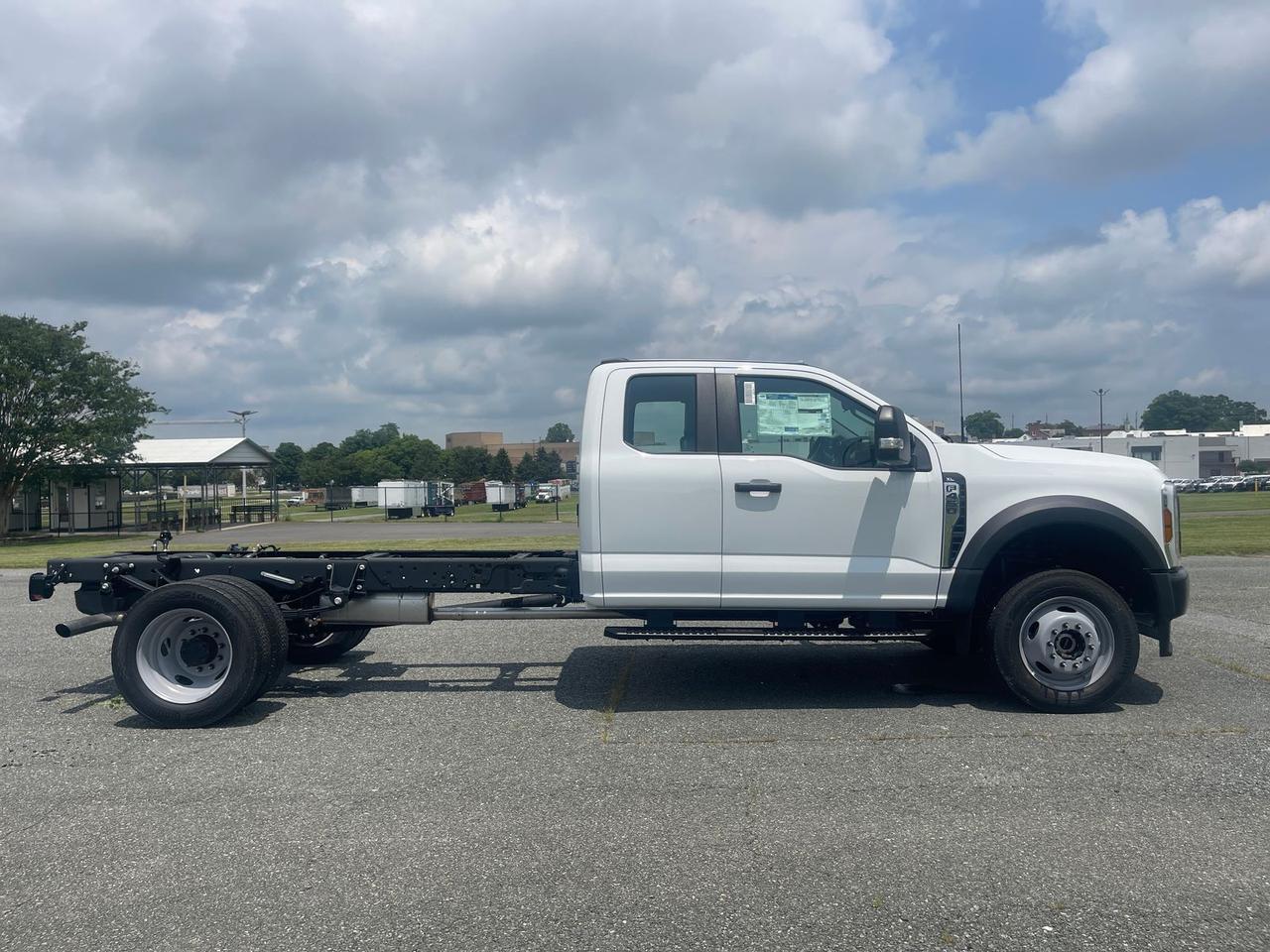 2026 Ford F-450SD XL